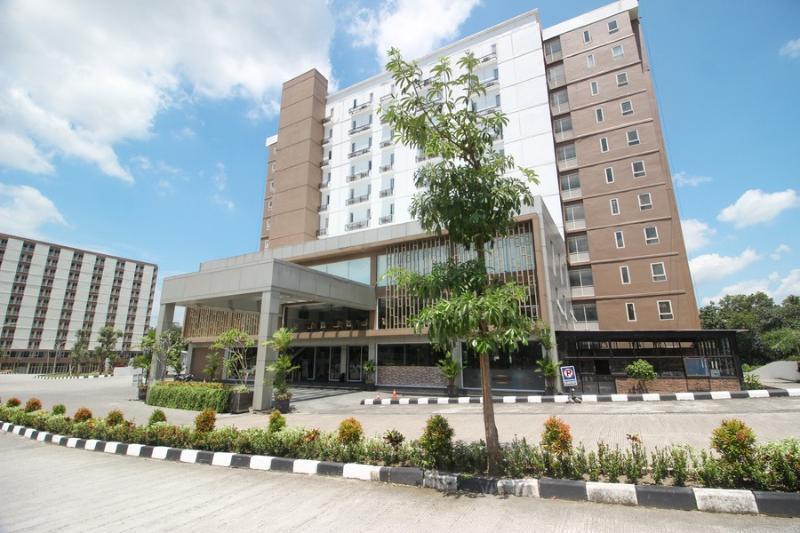 Reddoorz Apartment @ Malioboro City Adisucipto Maguwo Exterior foto